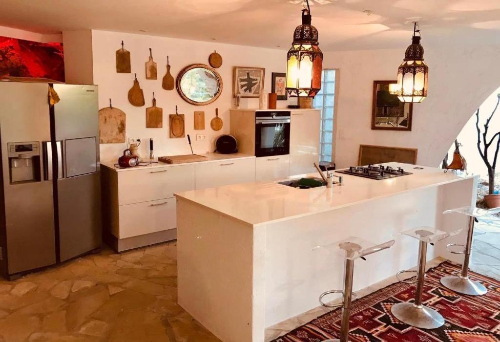 Villa Hirondelles 35 카발레르쉬르메르 외부 사진