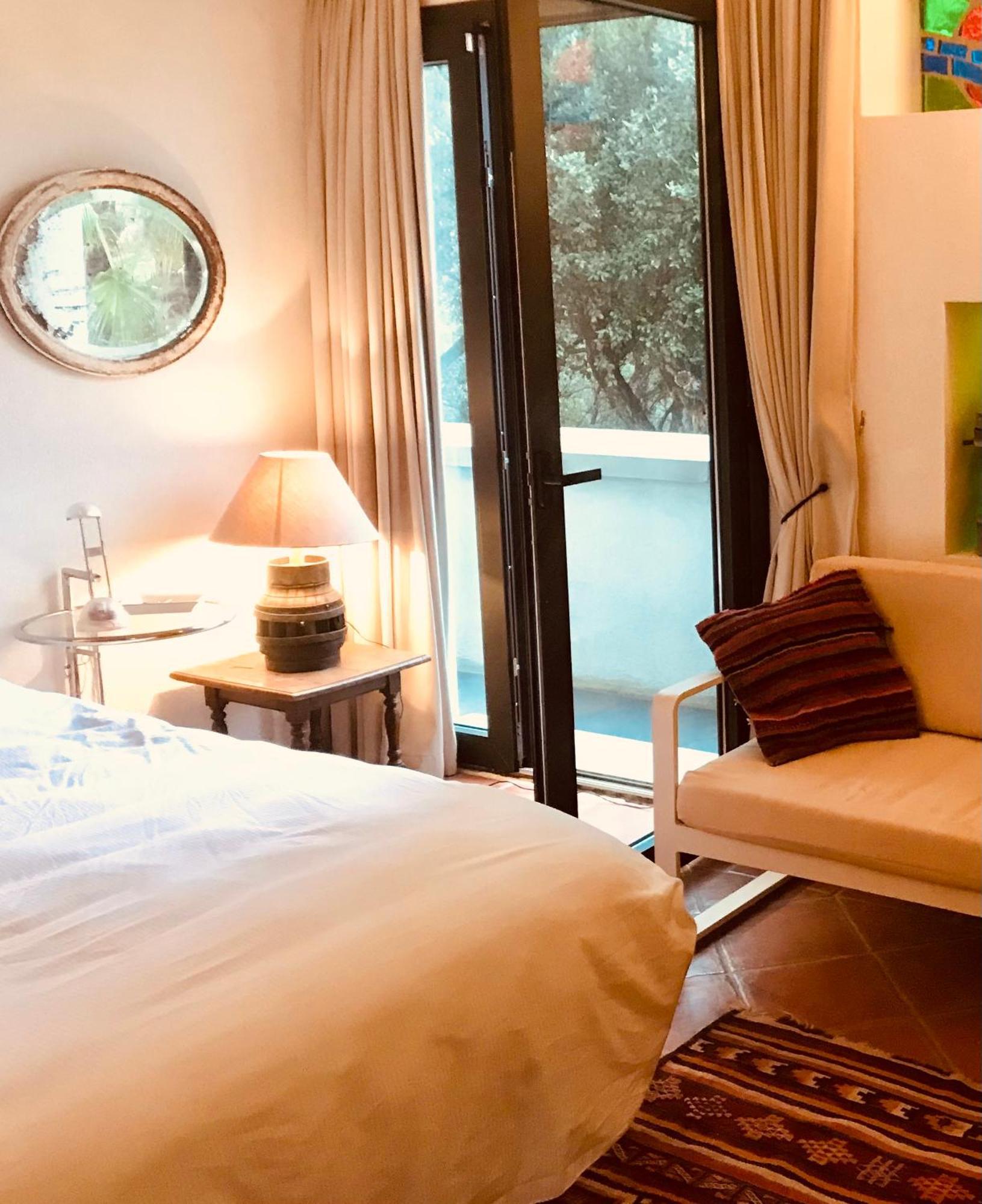 Villa Hirondelles 35 카발레르쉬르메르 외부 사진